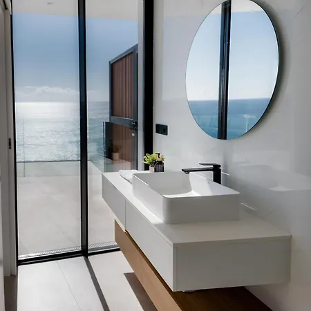 V&c Luxury Village Ll *